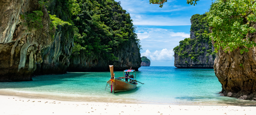 phi phi island tours in phuket