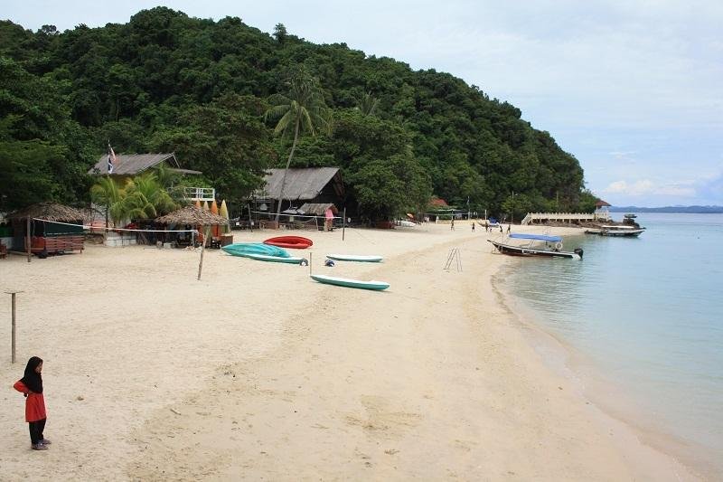 Pulau Kapas Beach