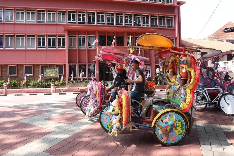 best things to do in melaka rickshaw rides