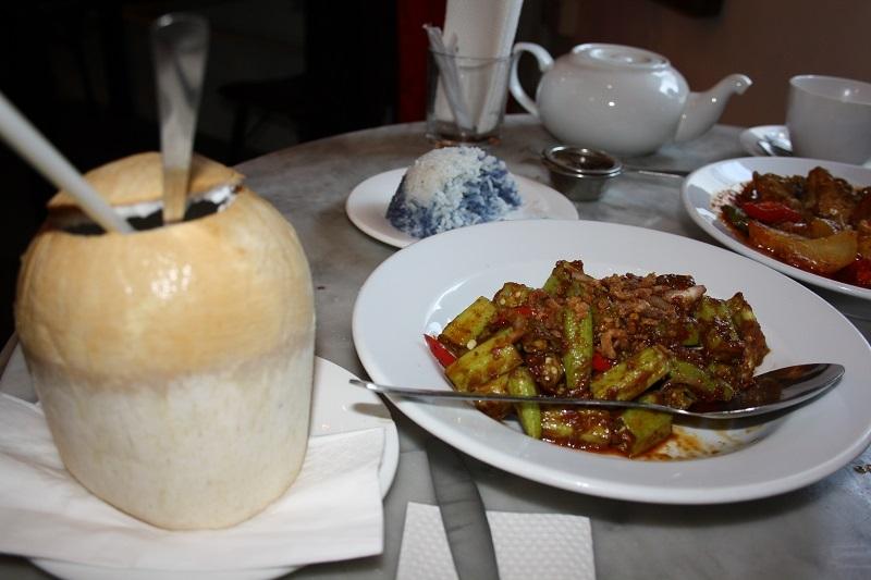 Nynoya Dishes in Precious Old China Restaurant