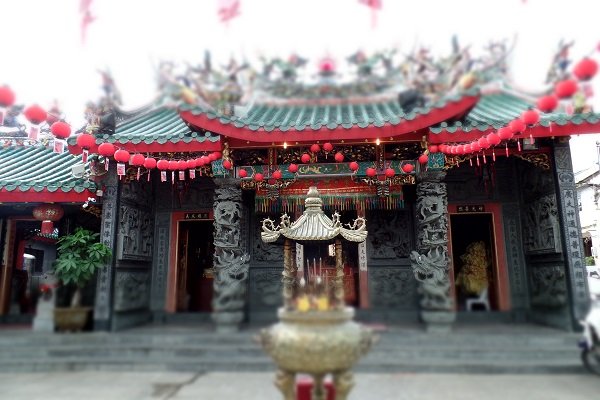 temple in kuching sarawak