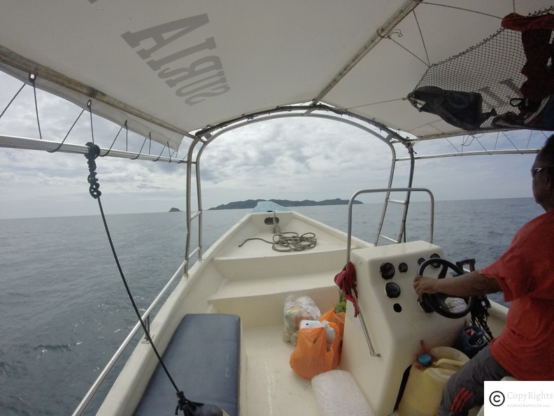 15 minute Speedboat ride to Kapas Island