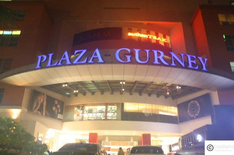 Gurney plaza