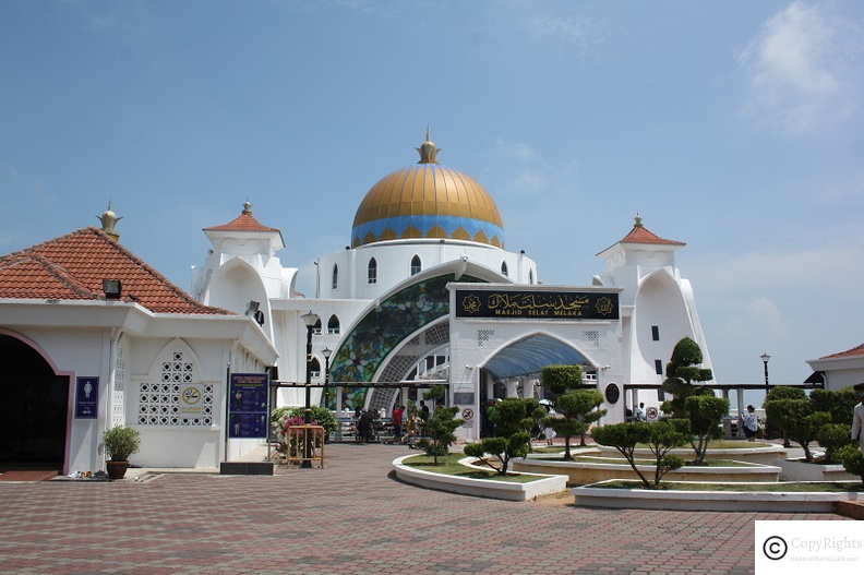 putrajaya-mosque.jpg