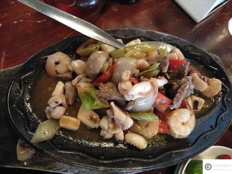 Mixed Seafood Hot Plate - at Leslie's Tagaytay