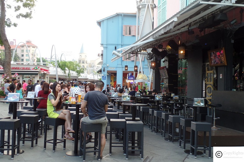 Clarke Quay is one of the best area for bars and nightlife