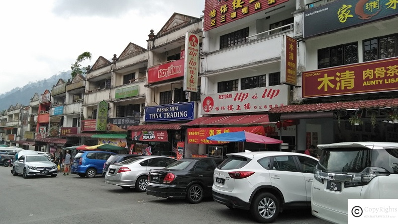 Travelling with a large group? Here are some cheap eat out options in Ghotong Jaya. 