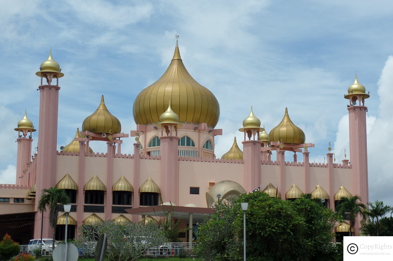 mosque-bandaraya.jpg
