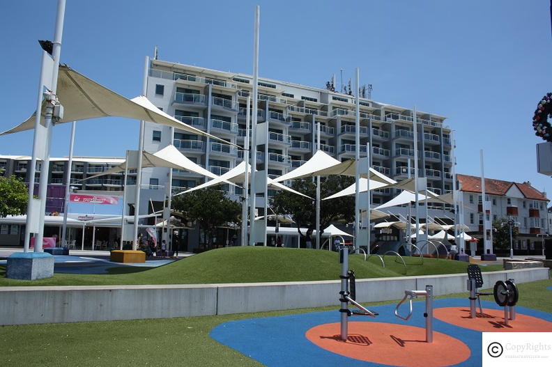 Serviced Apartments on the waterfront. 