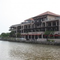 Casa Del Rio is a famous hotel located along Melaka River