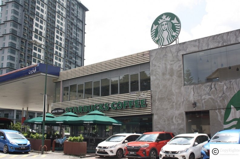 genting-highlands-starbucks-at-ghotong-jaya